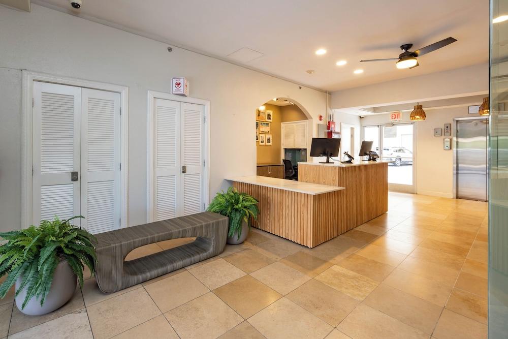 Regency on Beachwalk Waikiki by OUTRIGGER photo 57