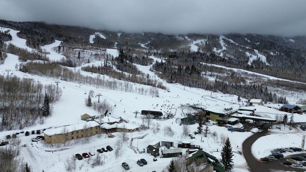 Slopeside photo 20