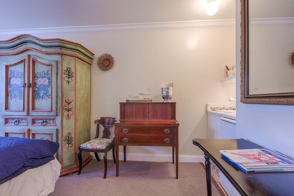 The Caribbean Court Boutique Hotel photo 82