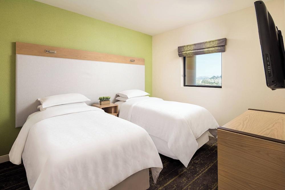 Sheraton Carlsbad Resort & Spa photo 14