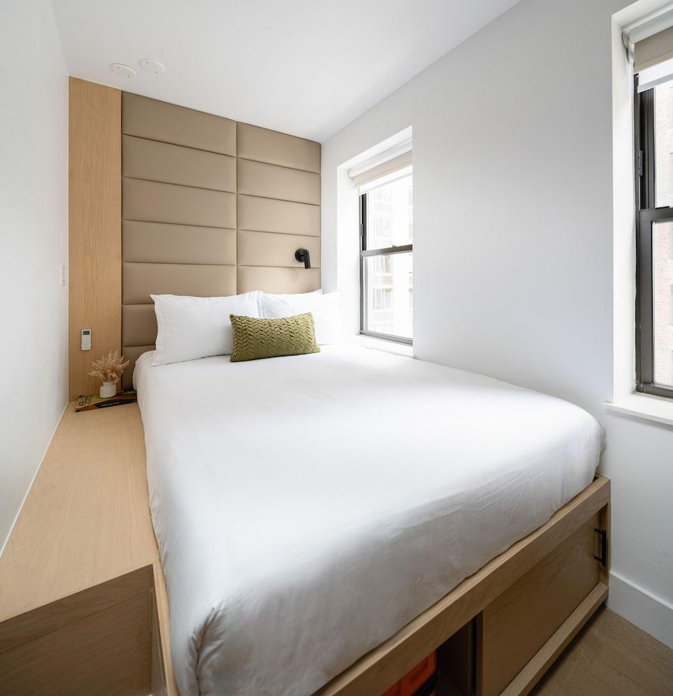 Little Charlie Hotel photo 15
