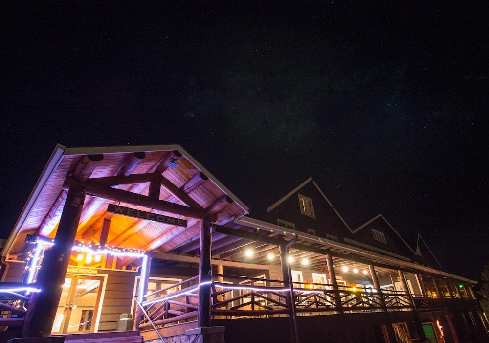 Marys Lake Lodge Mountain Resort and Condos photo 54
