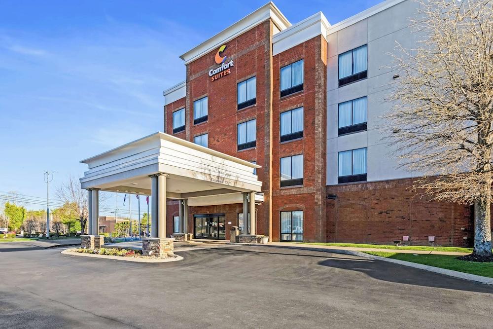 Comfort Suites Murfreesboro Shopping District photo 1