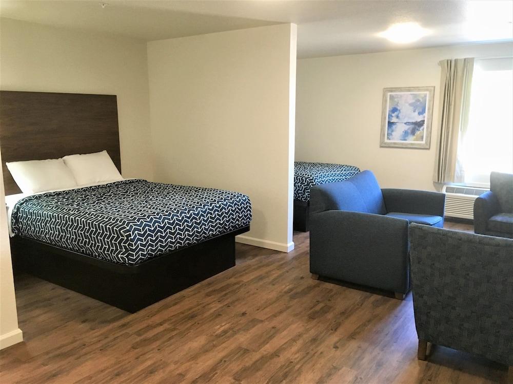 Stay Plus Extended Stay Suites photo 25