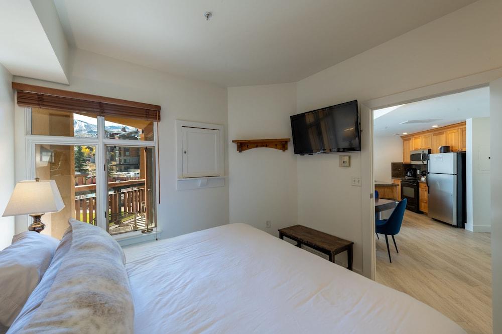 Sundial Lodge photo 37