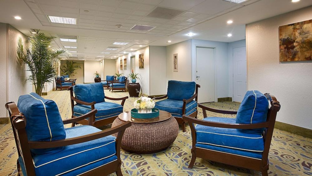 Best Western Plus Atlantic Beach Resort photo 6