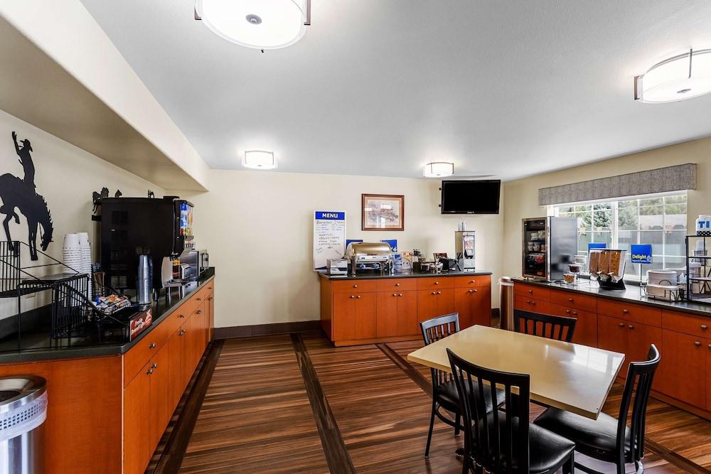 Best Western Rose Quartz Inn photo 14
