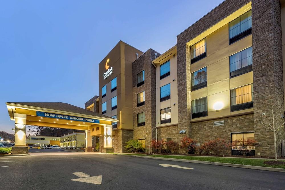 Comfort Inn & Suites Pittsburgh South photo 37