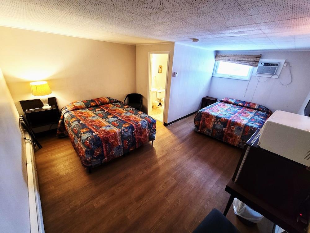 Norman Motel photo 15