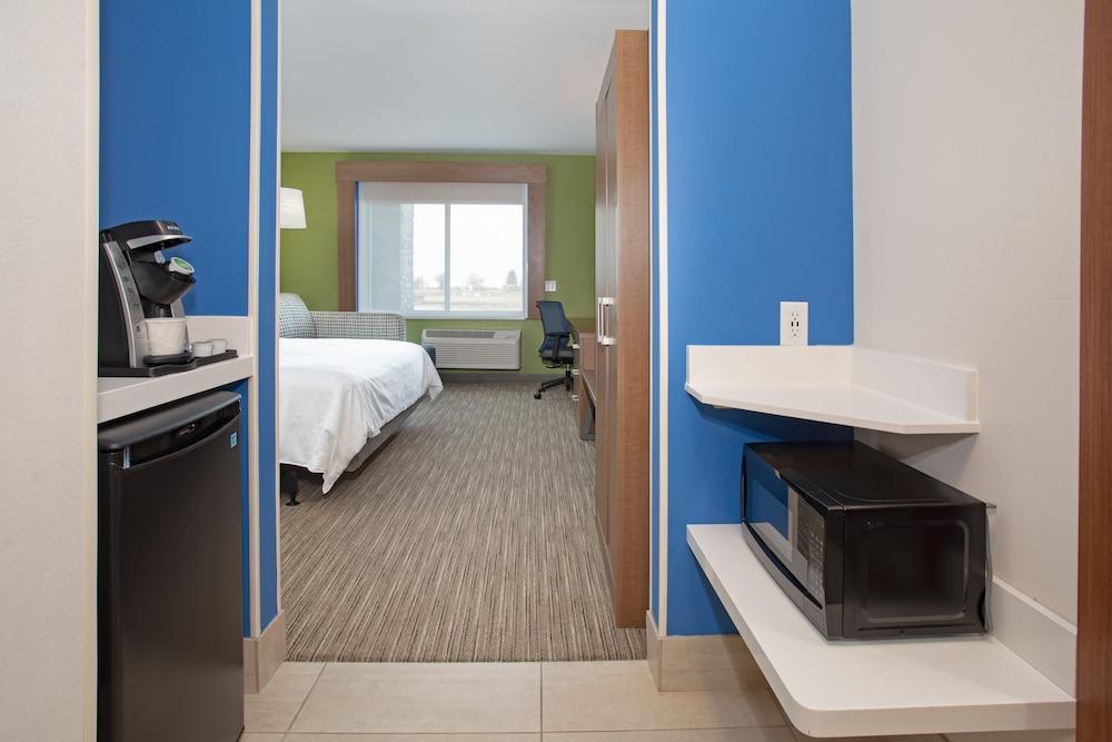 Holiday Inn Express & Suites Goodland I 70 by IHG photo 24