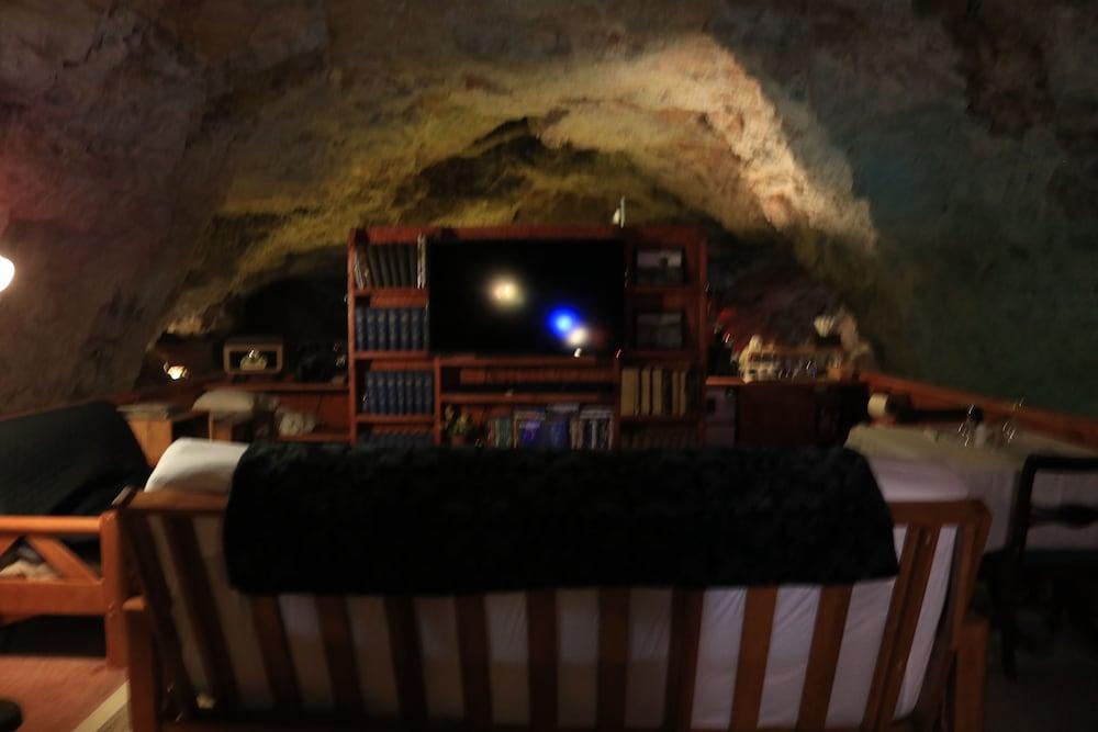 Grand Canyon Caverns Inn photo 10