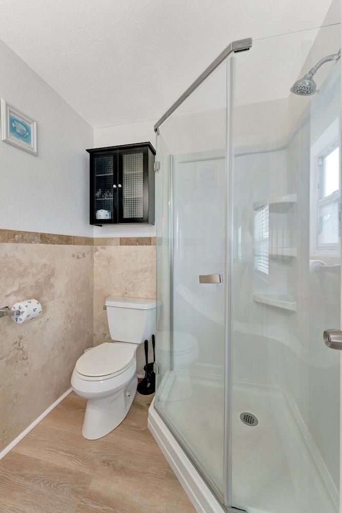 The Seashell Suites photo 16