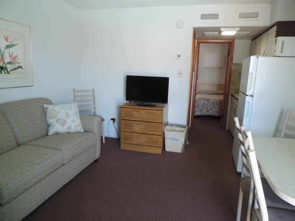 Panoramic Motel & Apartments photo 13