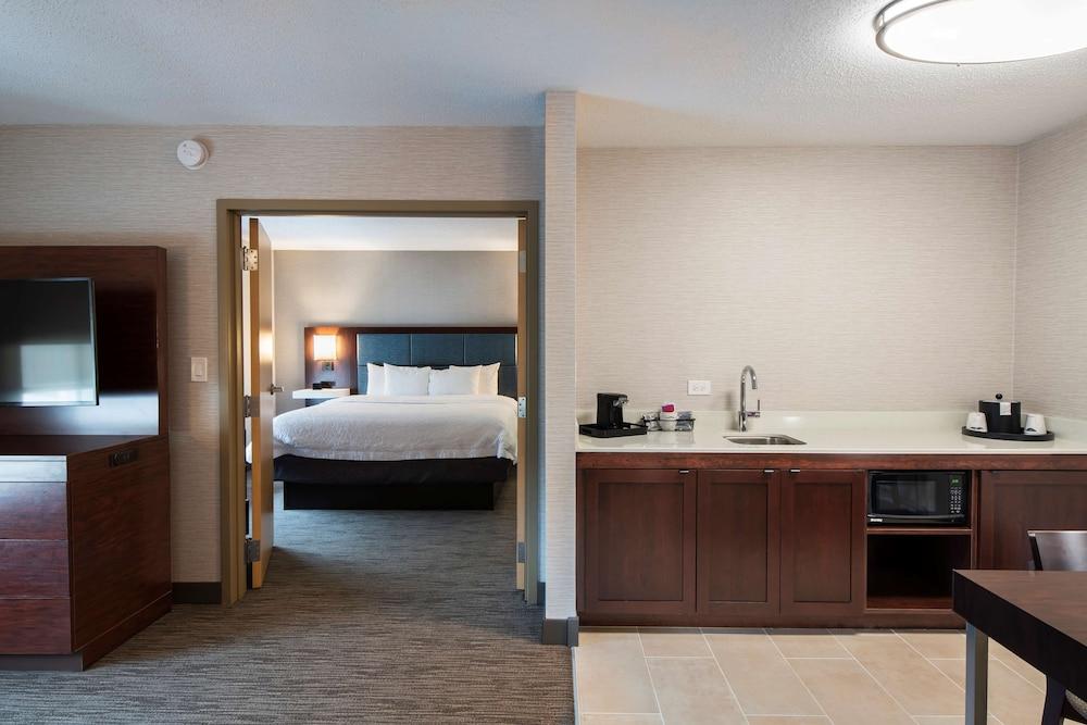 Hampton Inn & Suites Chicago/Lincolnshire photo 34