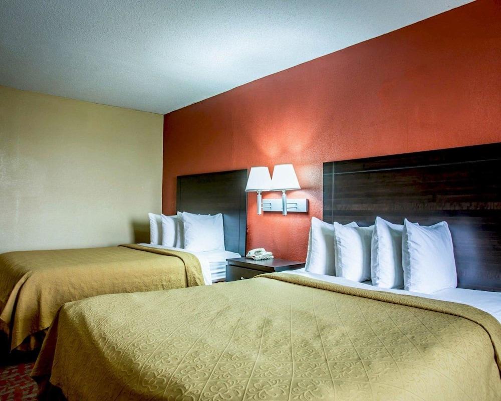 Quality Inn & Suites Monroe photo 23