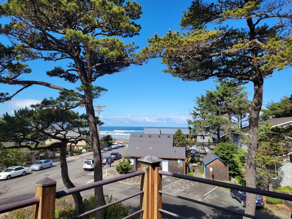 The Inn at Manzanita photo 19