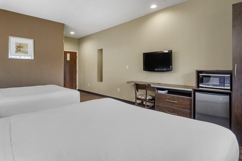 Microtel Inn & Suites By Wyndham Sylva Dillsboro Area photo 7