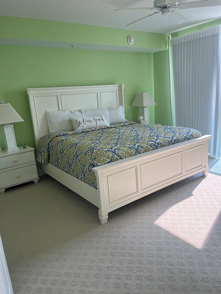 Miramar Condominiums photo 26