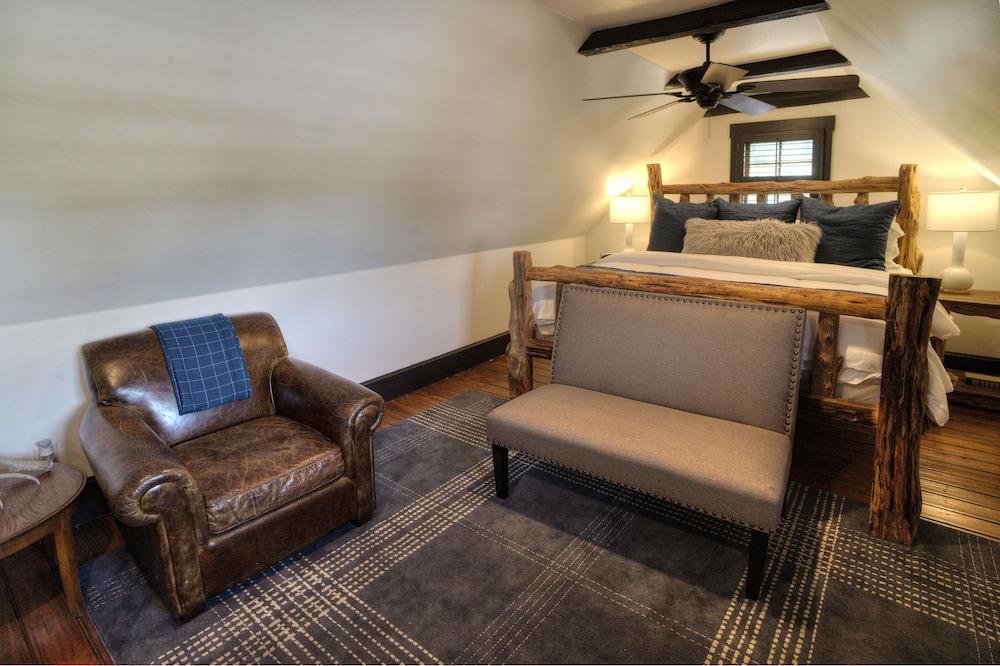 The Winchester Lodge photo 9