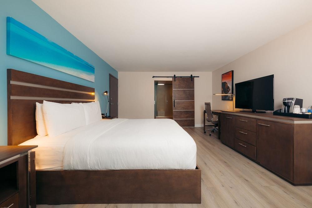 The Cove Hotel, Long Beach photo 12