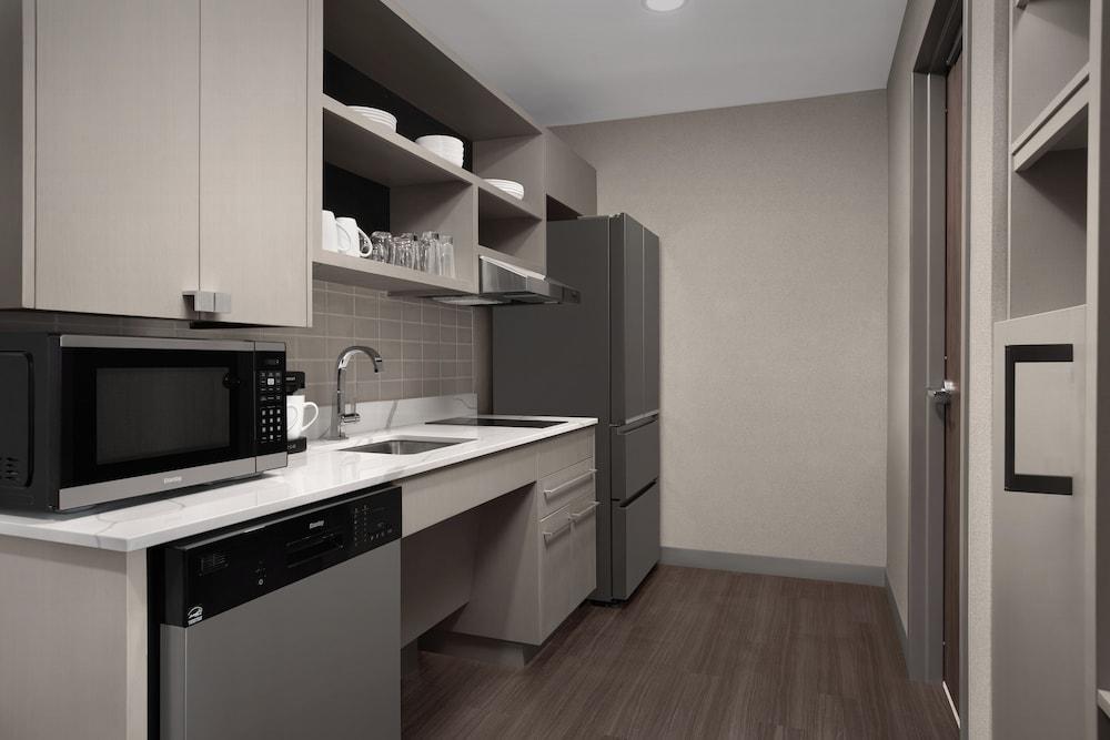Homewood Suites By Hilton Portsmouth Downtown photo 8