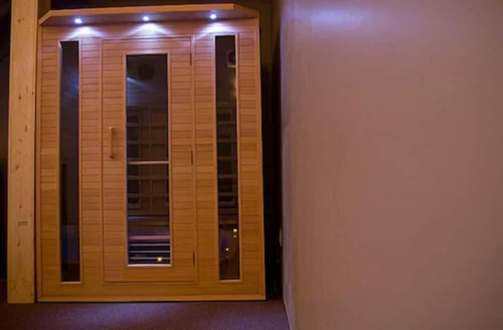 Belamere Suites Hotel photo 13