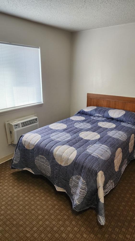 Stay Lodge Charlotte photo 4