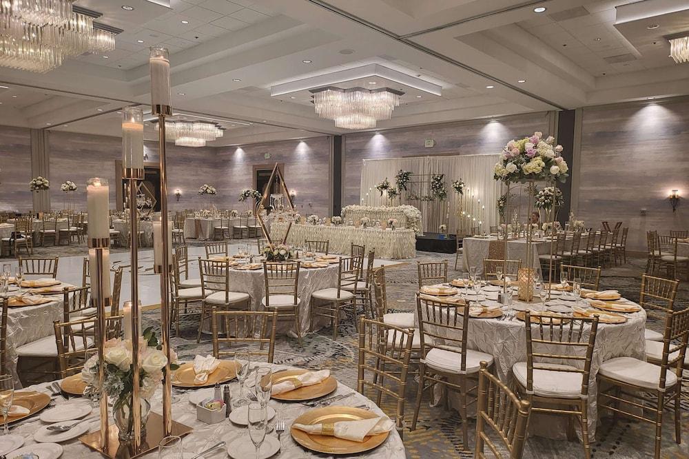 DoubleTree by Hilton Hotel Modesto photo 49