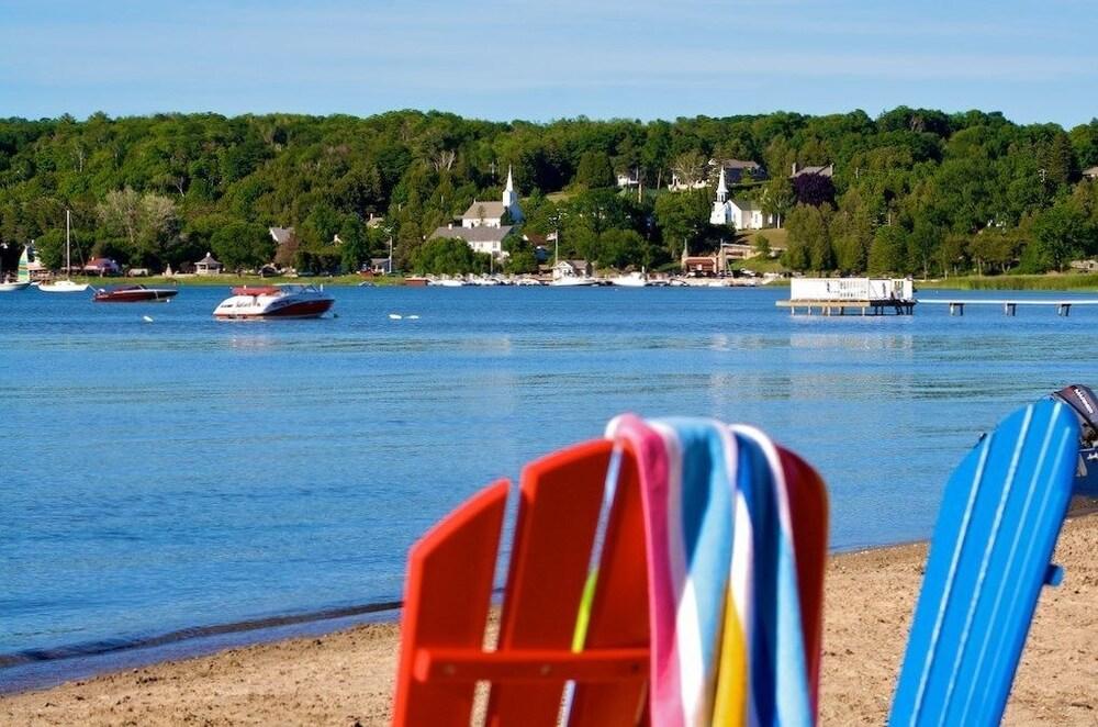 Bay Breeze Resort photo 6