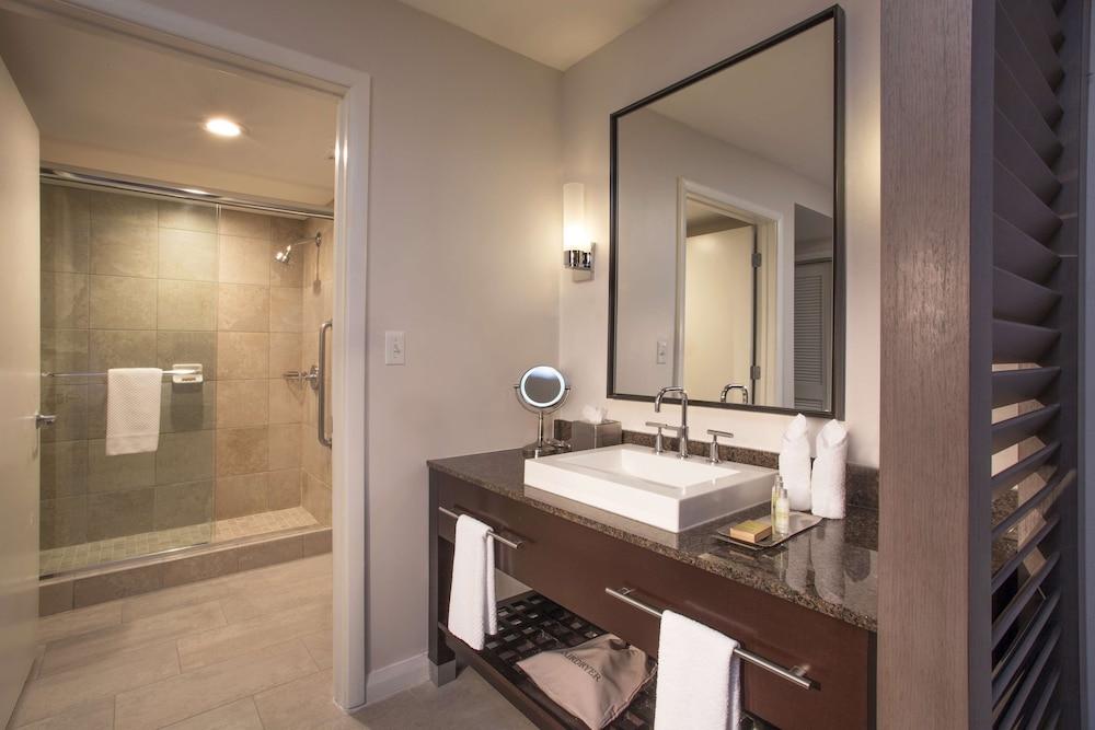 Doubletree Resort by Hilton Hollywood Beach photo 29