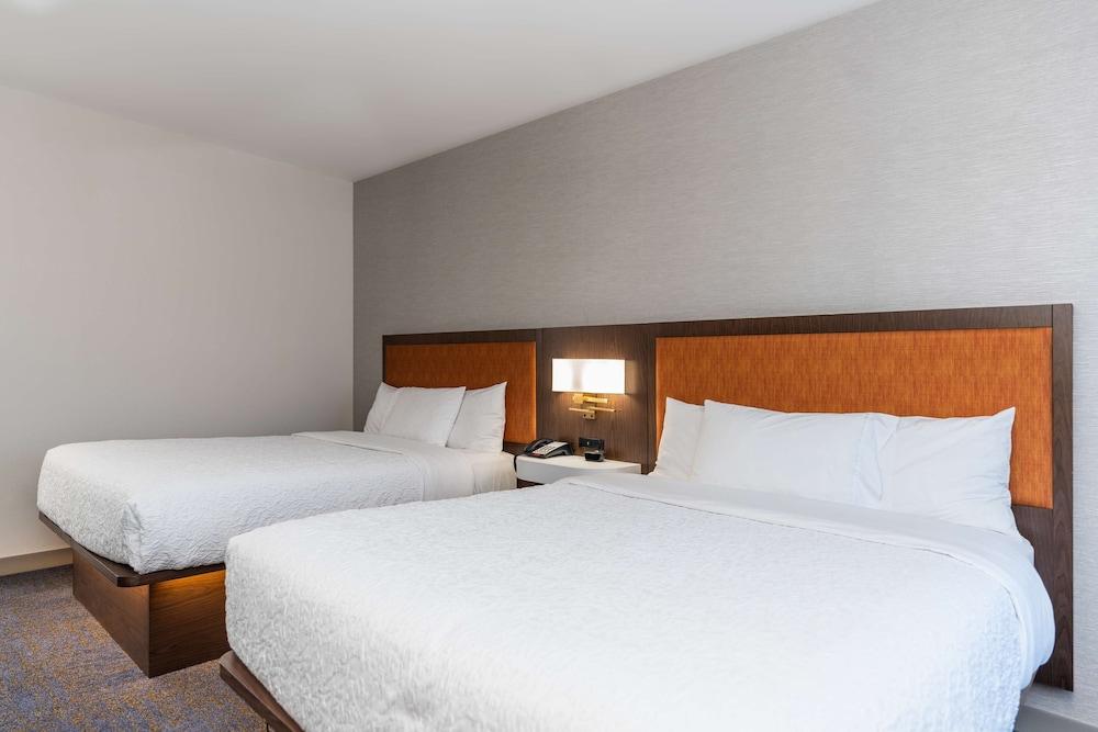Hampton Inn & Suites Houston Sugar Land photo 14