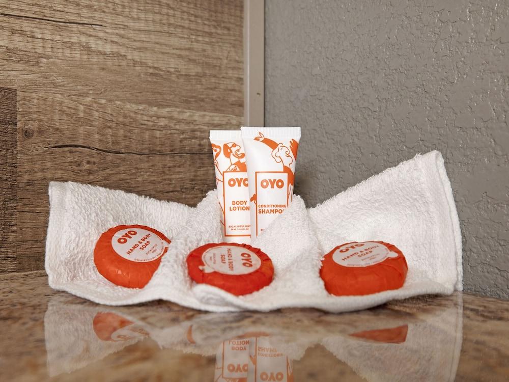 Hotel Avenida Victorville I 15 photo 28