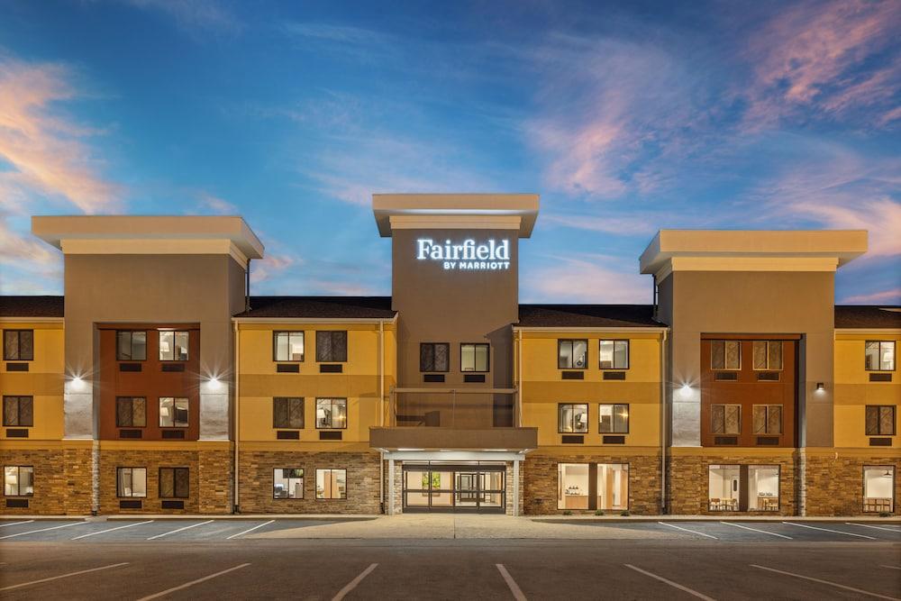 Fairfield Inn & Suites by Marriott Cedar Rapids North photo 39