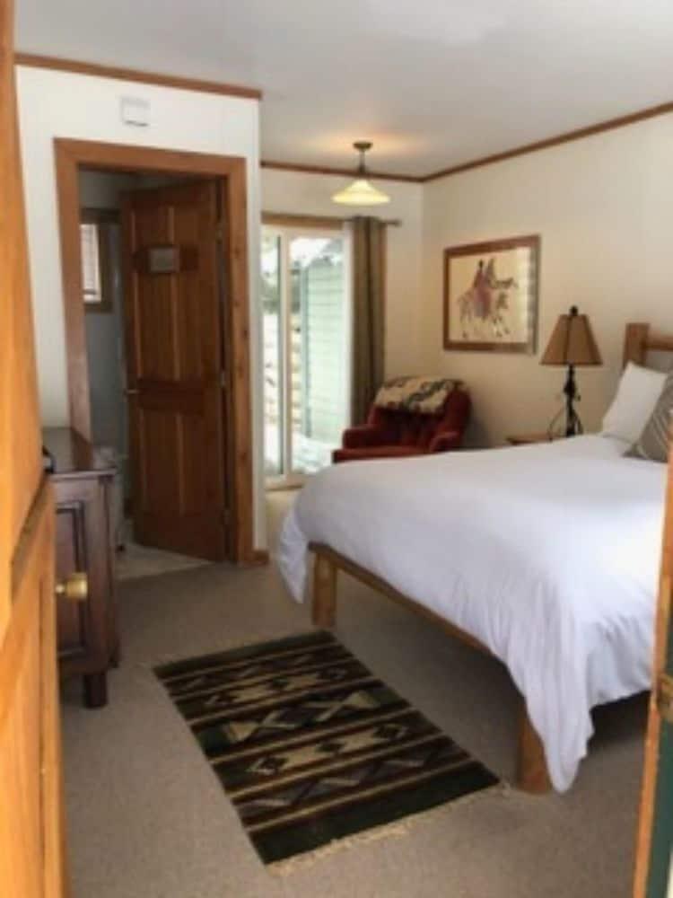Redstone Cliffs Lodge photo 37