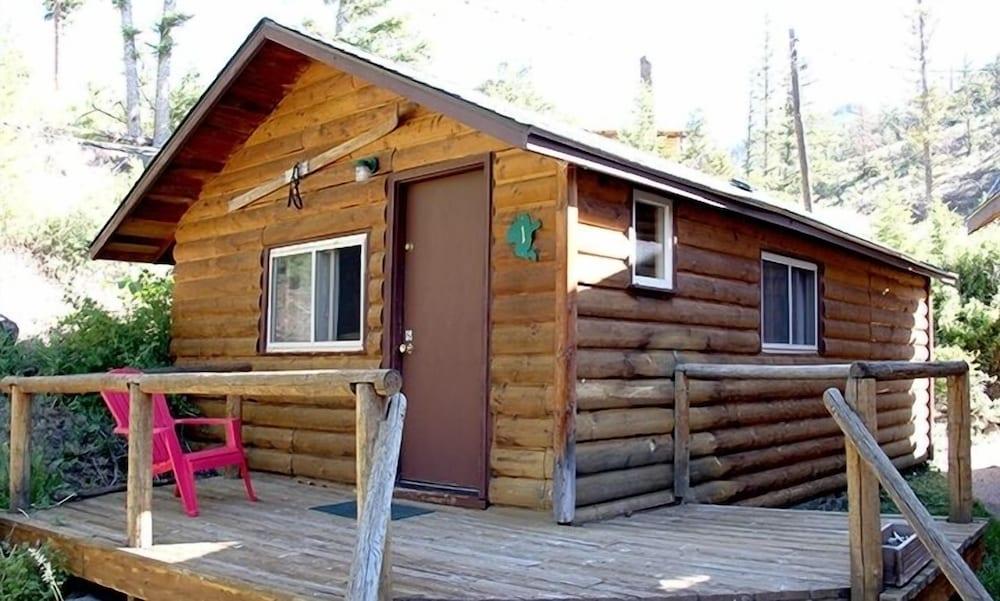 Creekside Lodge at Yellowstone photo 78