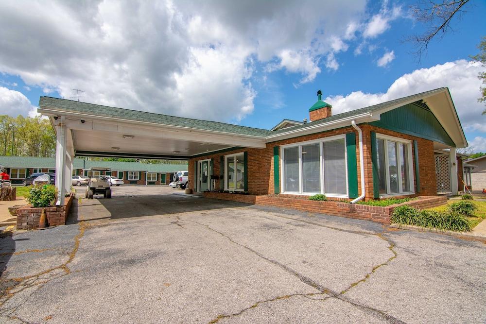 Eden Inn Motel photo 12