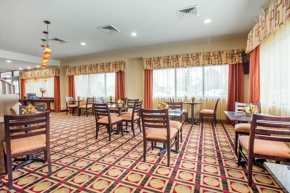 Sunsera Boutique Suites photo 19