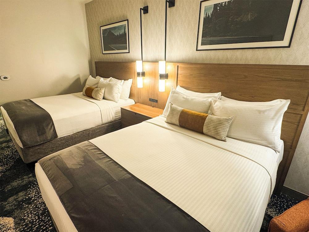Rain Rock Casino Resort Hotel photo 15
