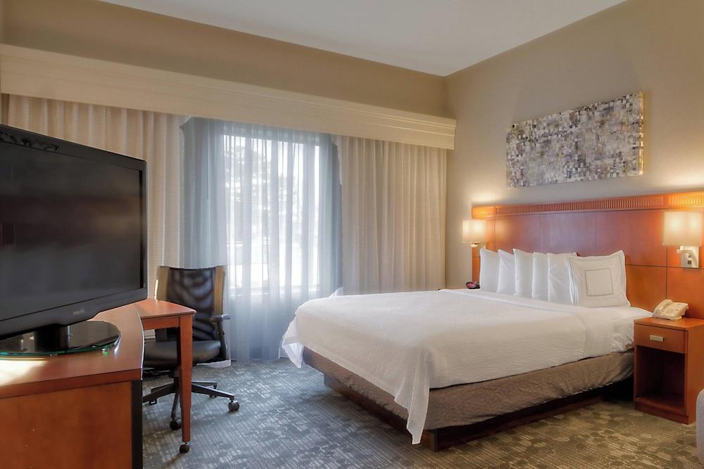 Courtyard by Marriott Memphis Germantown photo 15