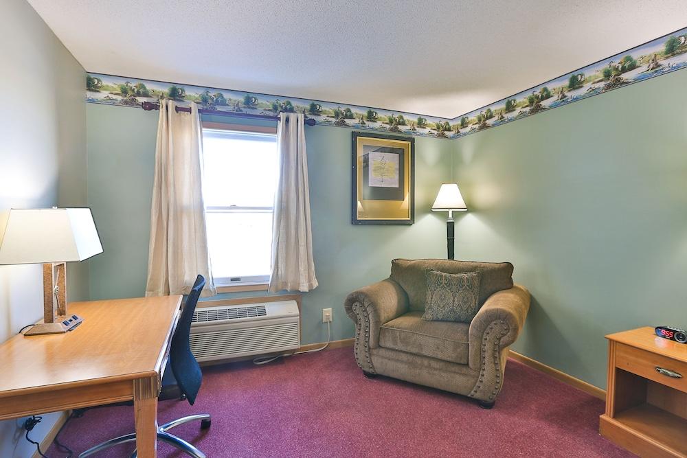 Amerivu Inn And Suites New Richmond photo 28