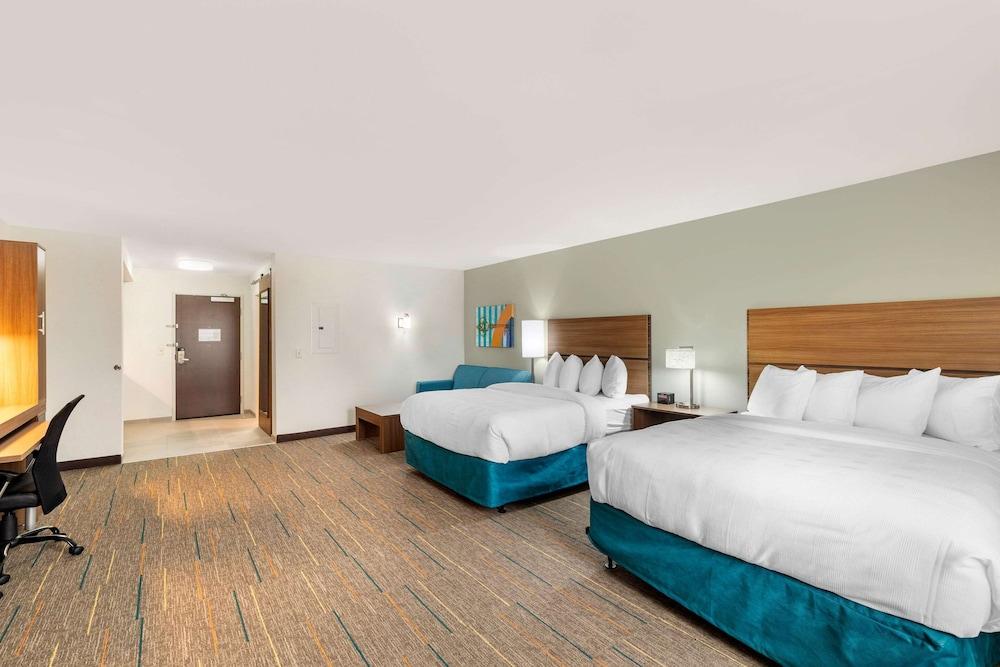MainStay Suites Lancaster Dallas South photo 11