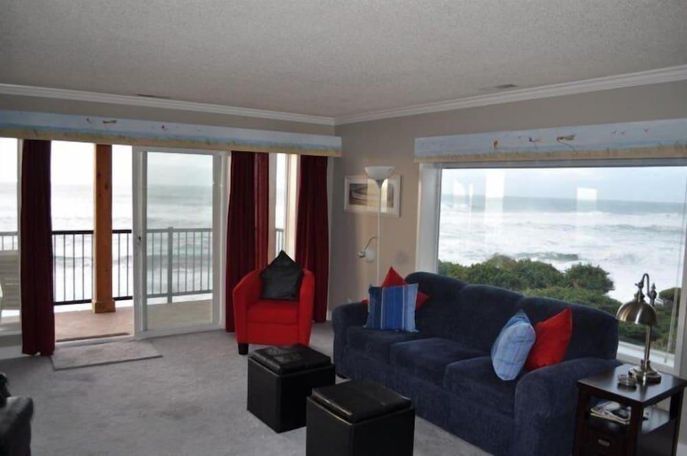 Cavalier Beachfront Condominiums photo 12