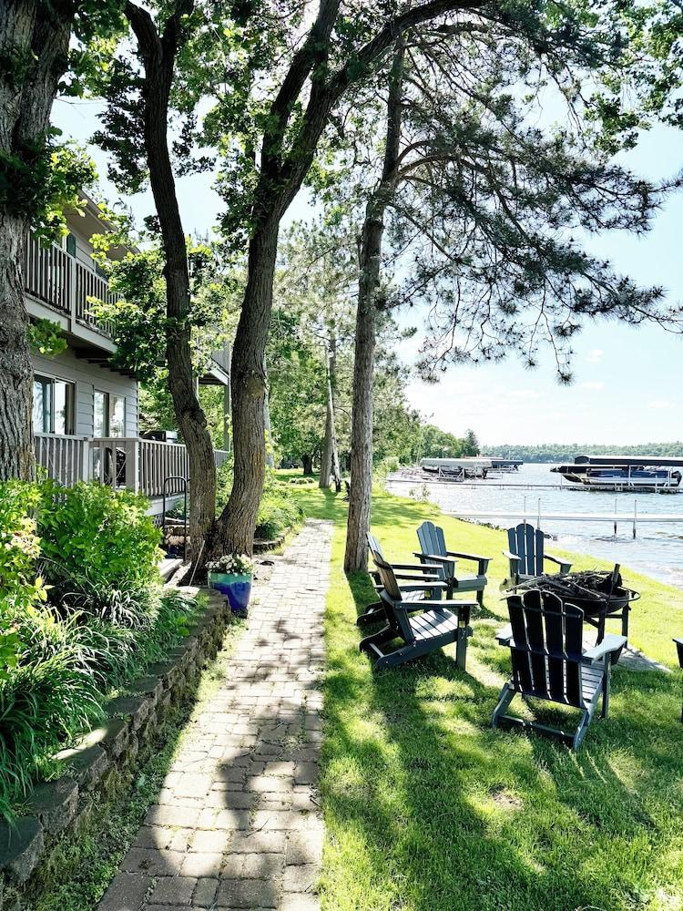 The Point - On Gull Lake photo 23
