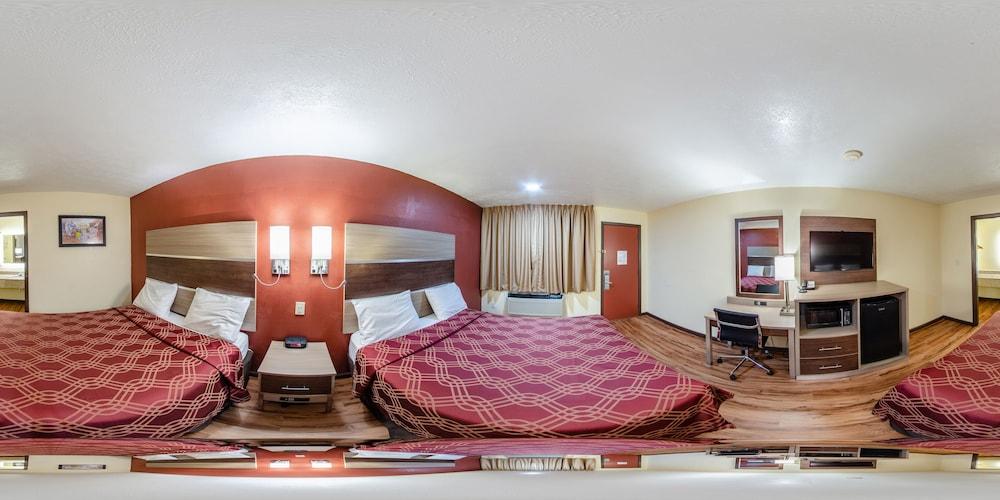 Econo Lodge Worthington - Columbus North photo 10
