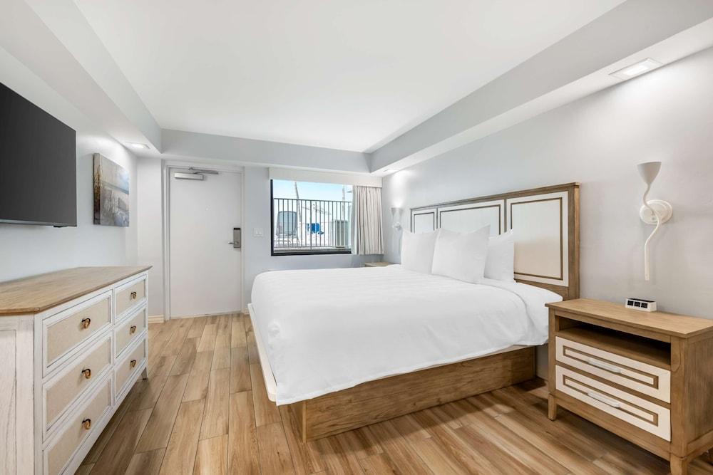 Best Western Plus Beach Resort photo 20