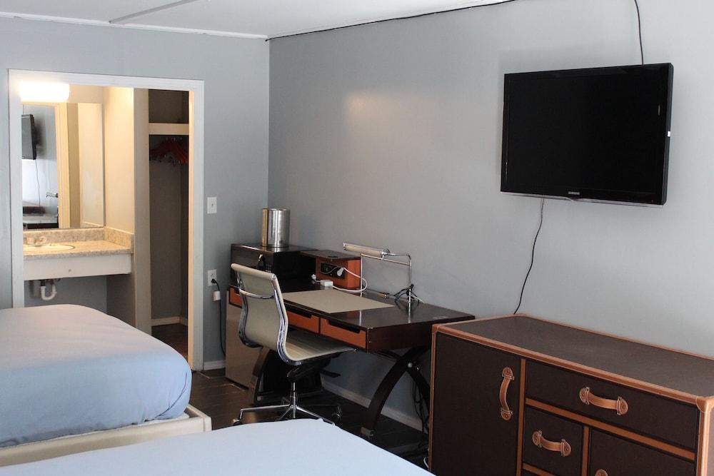 The Grand Motel photo 2