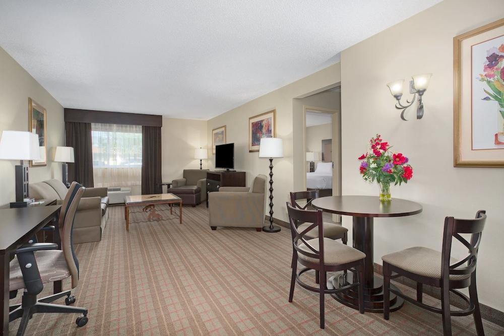 Holiday Inn Riverton by IHG photo 9