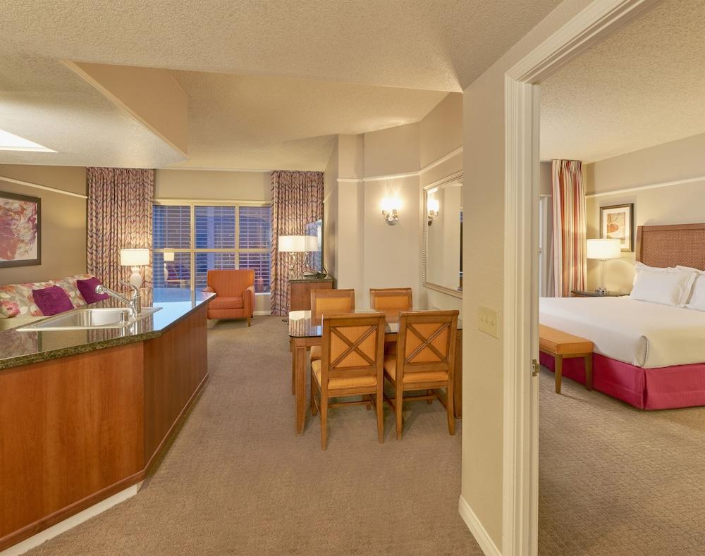 Hilton Grand Vacations Club Flamingo Las Vegas photo 10