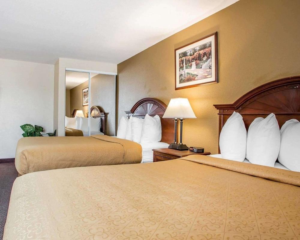 Quality Inn & Suites Middletown - Franklin photo 52
