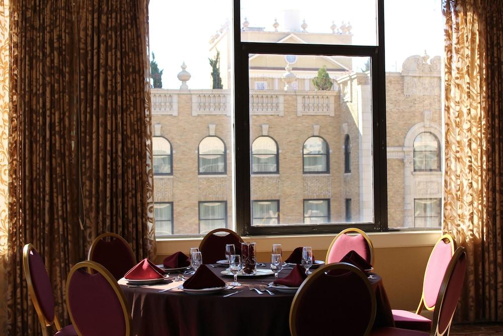 Holiday Inn Downtown Memphis by IHG photo 38